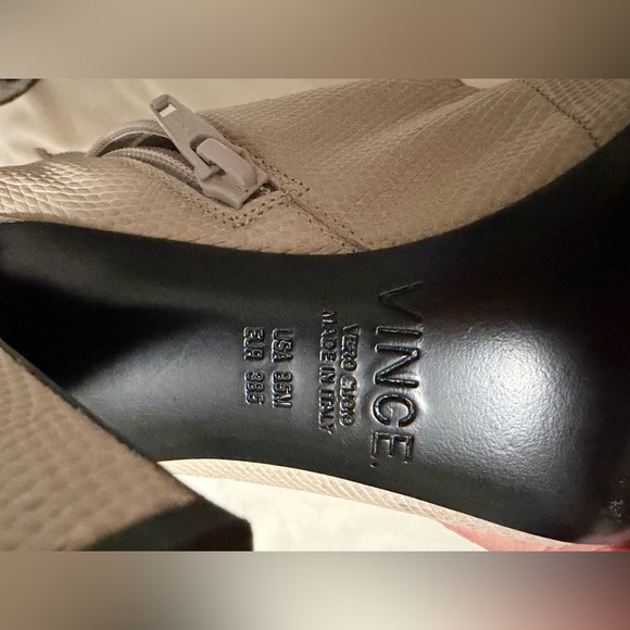 Vince Sansa grey ankle open toe bootie heels 8.5 NEW - Picture 7 of 7